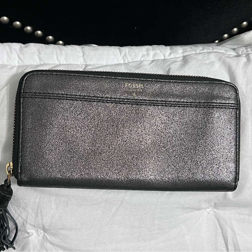 Fossil Wallet